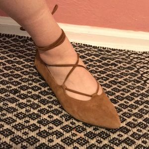 Brown suede vionic lace up flats